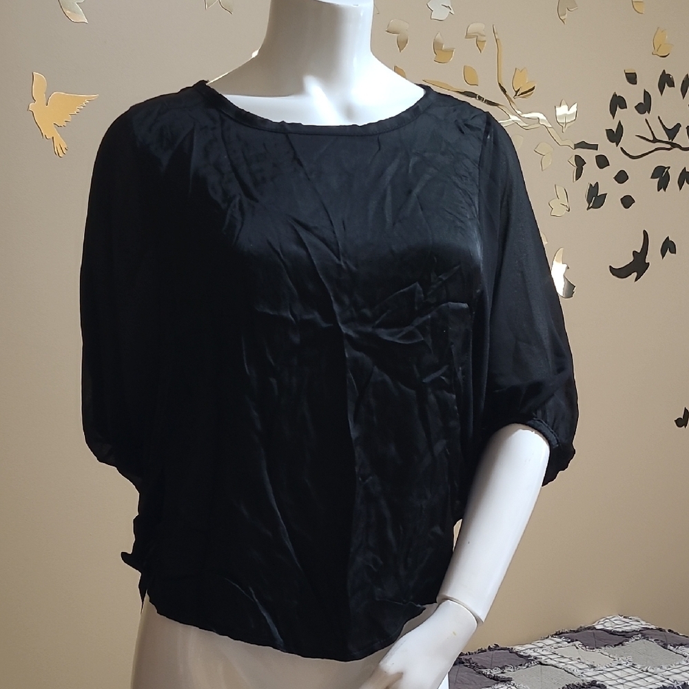 Made in Italy - Astrid Black Top - Sheer High Low